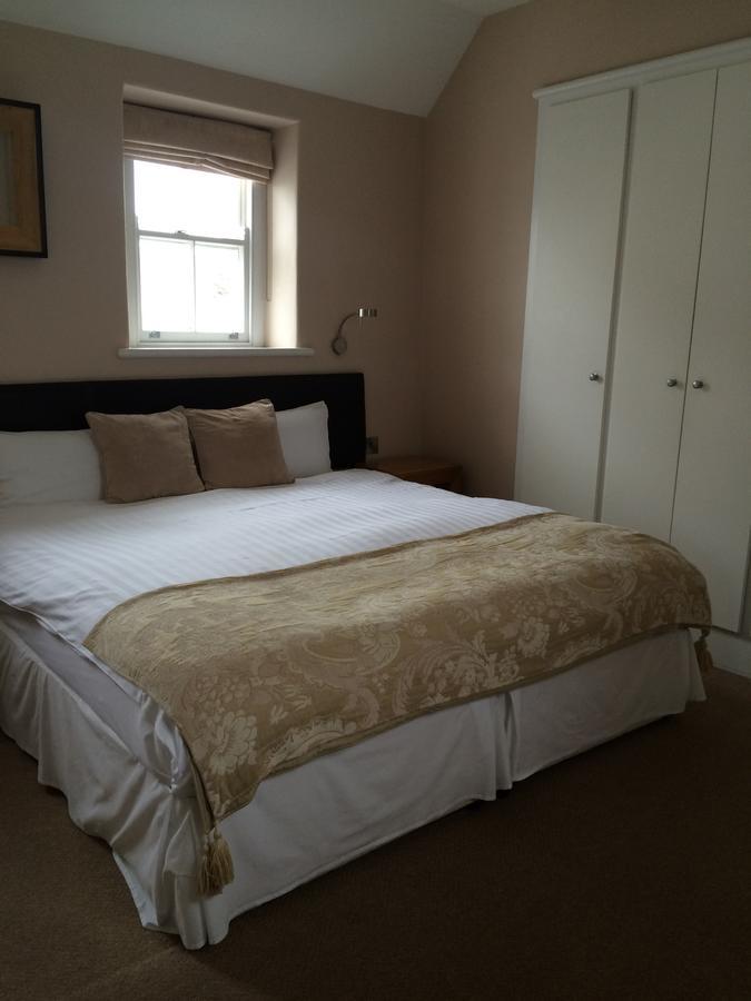 The Britannia Coaching Inn 애버디피 외부 사진